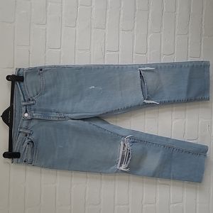 Cropped Levi's 511's